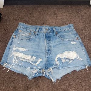 Levi Jean Shorts